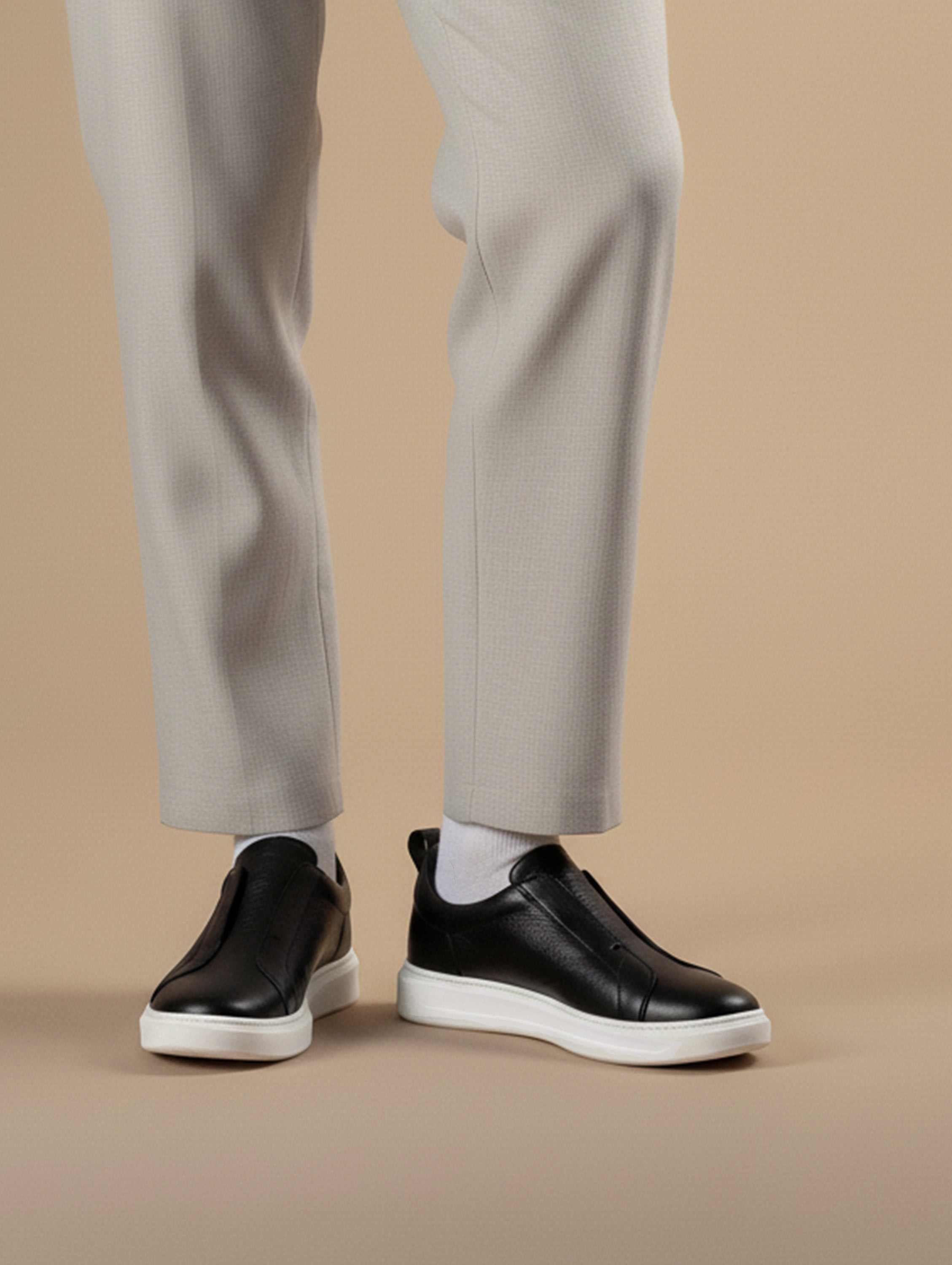 Sneaker à Enfiler en cuir Noir