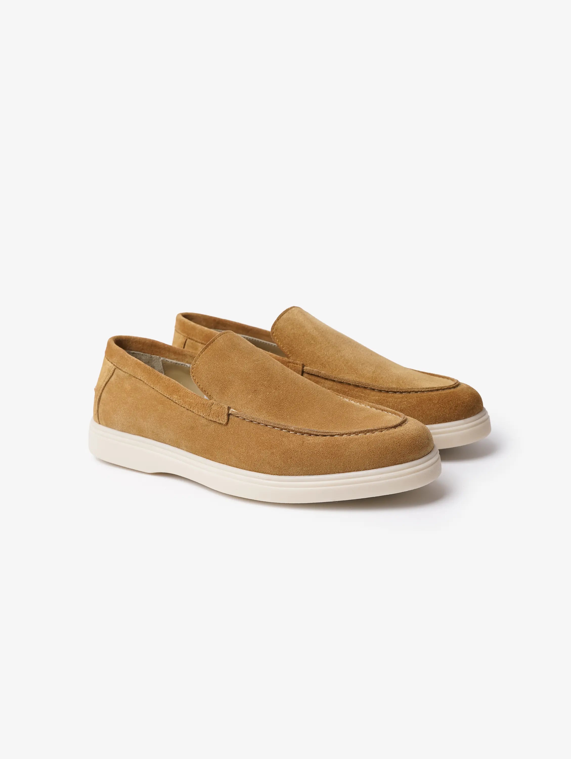 Milano camel