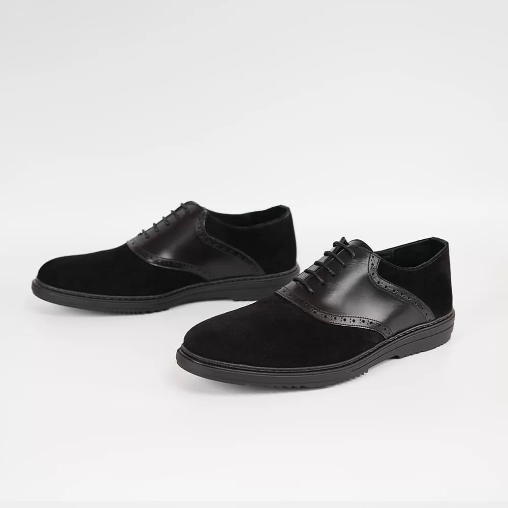 Ref:83 Roxbury Noir